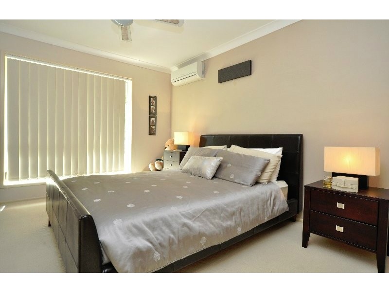 23 Palmerston Drive, Oxenford QLD 4210