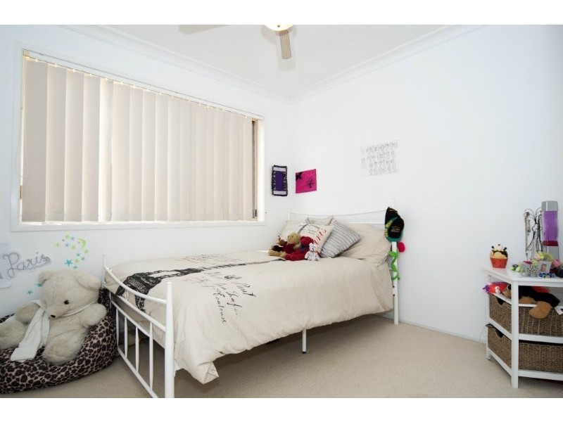 22/1 Archipelago Street, Pacific Pines QLD 4211