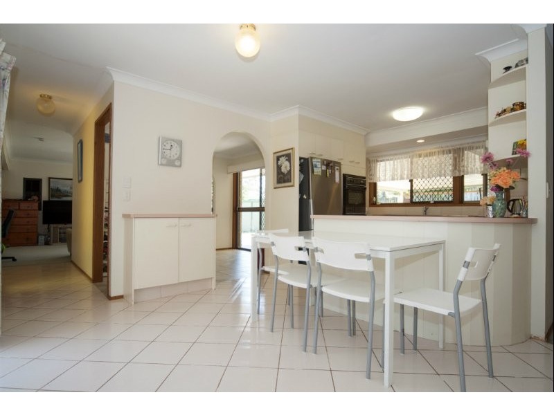 6 Wolvi Place, Helensvale QLD 4212