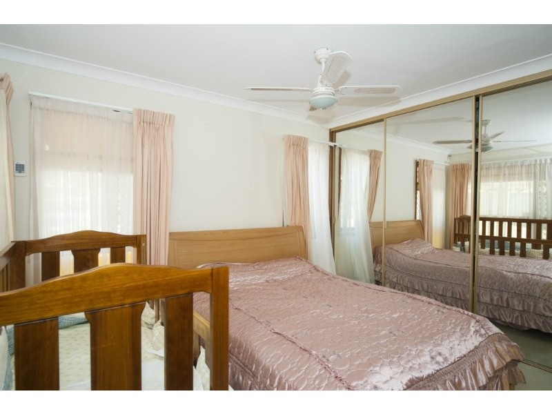 6 Wolvi Place, Helensvale QLD 4212