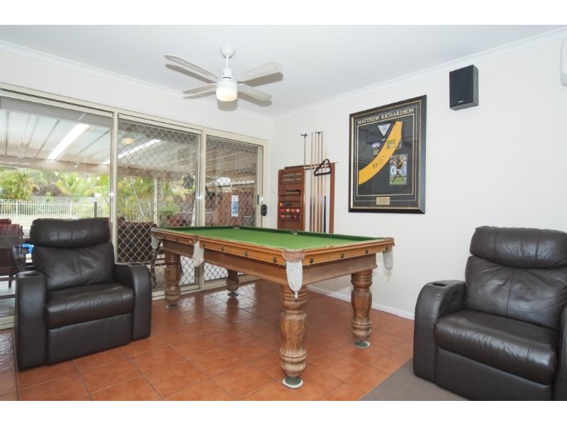 14 Westpark Court, Helensvale QLD 4212