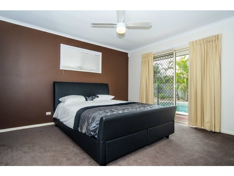 14 Westpark Court, Helensvale QLD 4212