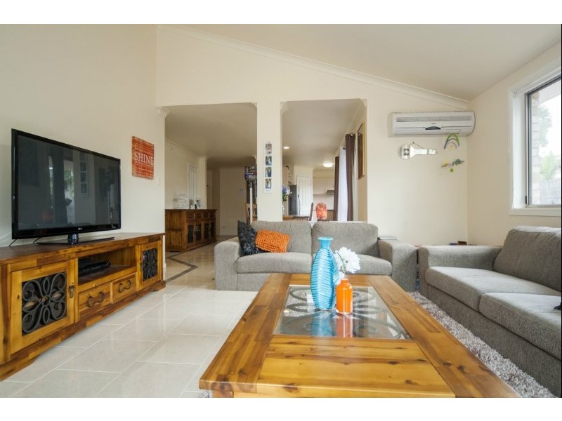 2/4 Koala Town Road, Upper Coomera QLD 4209