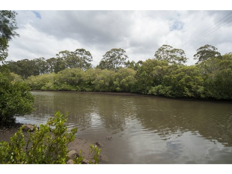 2/4 Koala Town Road, Upper Coomera QLD 4209