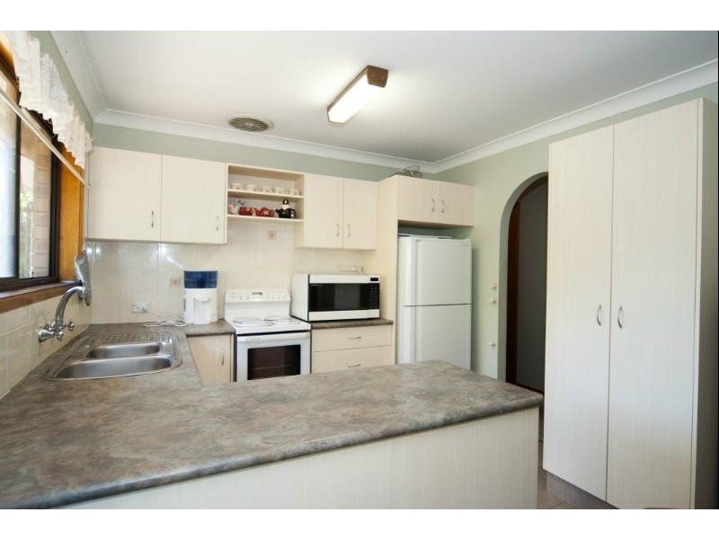 145 Oxley Drive, Hollywell QLD 4216