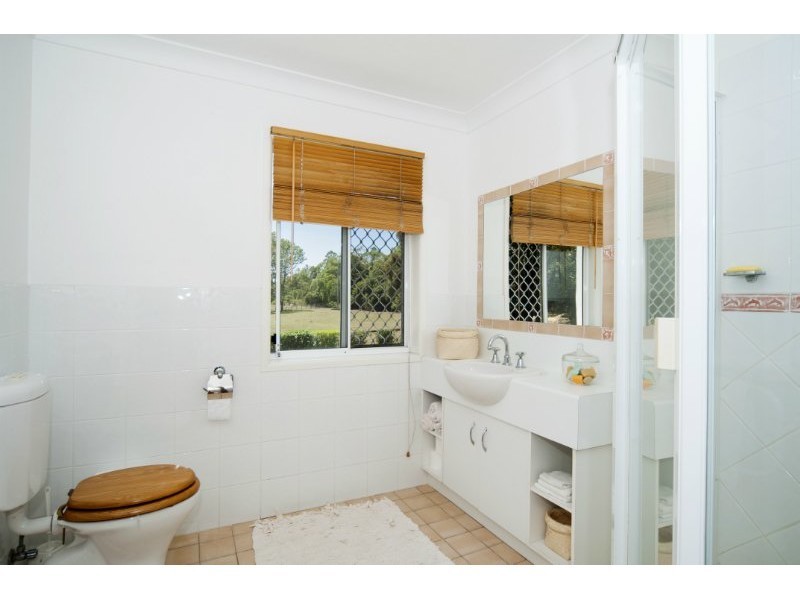 36 Tarata Road, Guanaba QLD 4210