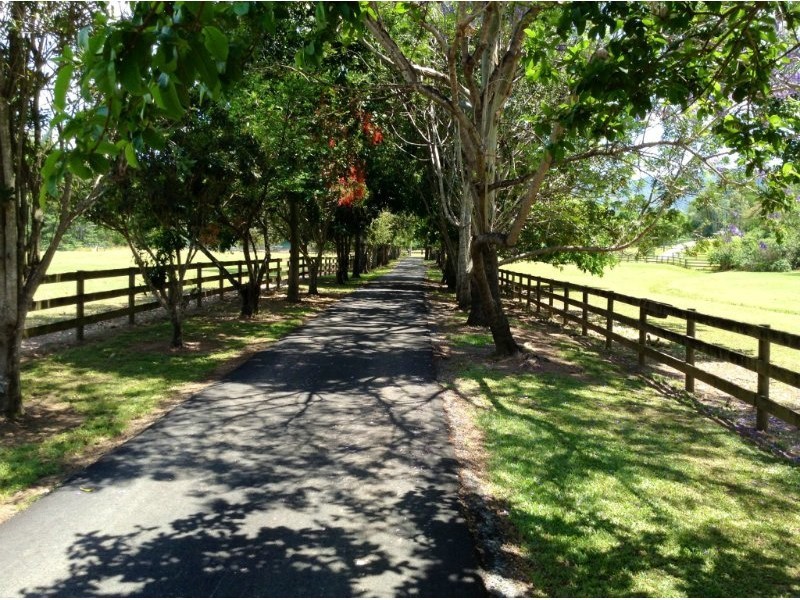 36 Tarata Road, Guanaba QLD 4210
