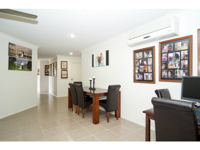 2/10 Jasmine Circuit, Ormeau QLD 4208