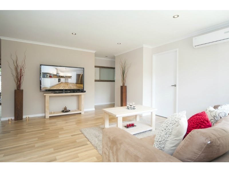 1/12 Theatre Street, Oxenford QLD 4210