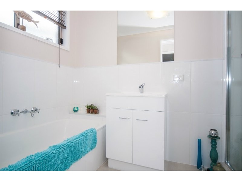 1/12 Theatre Street, Oxenford QLD 4210