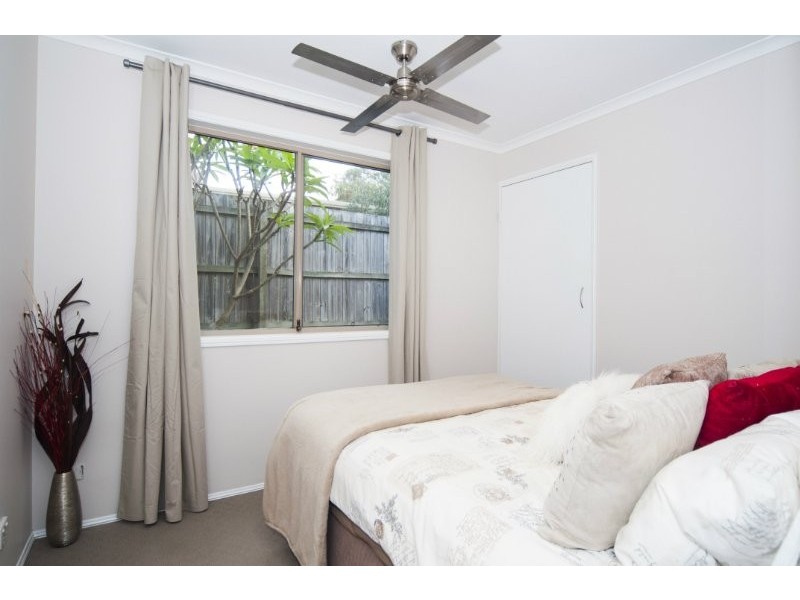 1/12 Theatre Street, Oxenford QLD 4210