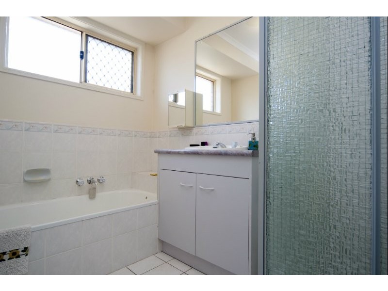 22 Cootharaba Drive, Helensvale QLD 4212