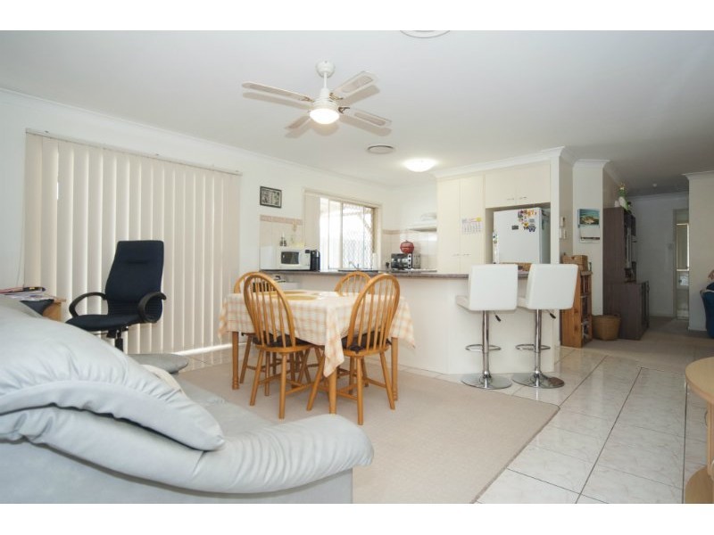 17 Trade Winds Drive, Helensvale QLD 4212
