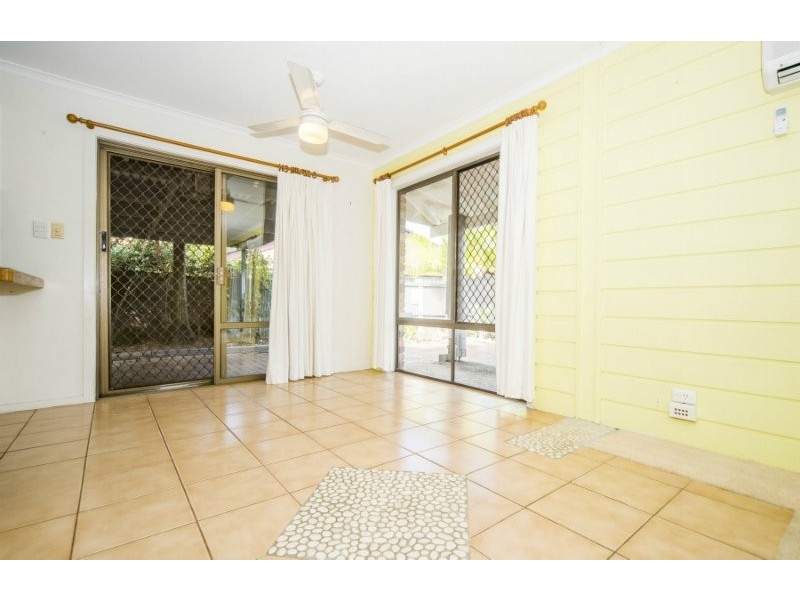 1 Koolewong Parade, Ashmore QLD 4214