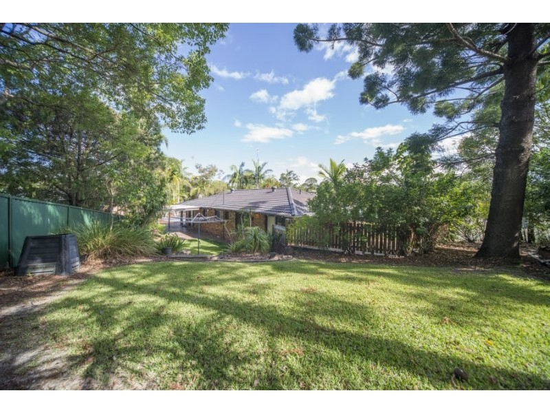 1 Koolewong Parade, Ashmore QLD 4214