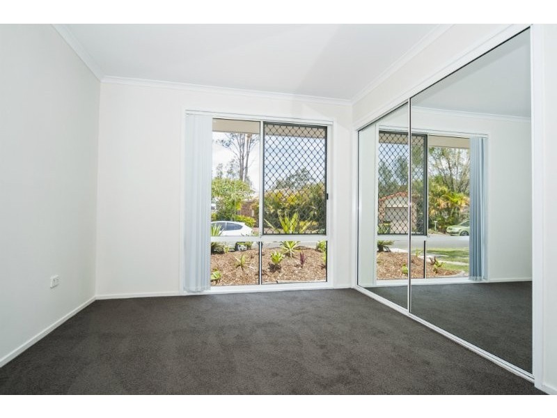 2/16 River Oak Drive, Helensvale QLD 4212