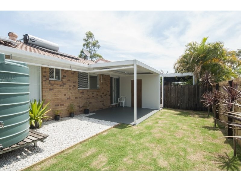 2/16 River Oak Drive, Helensvale QLD 4212