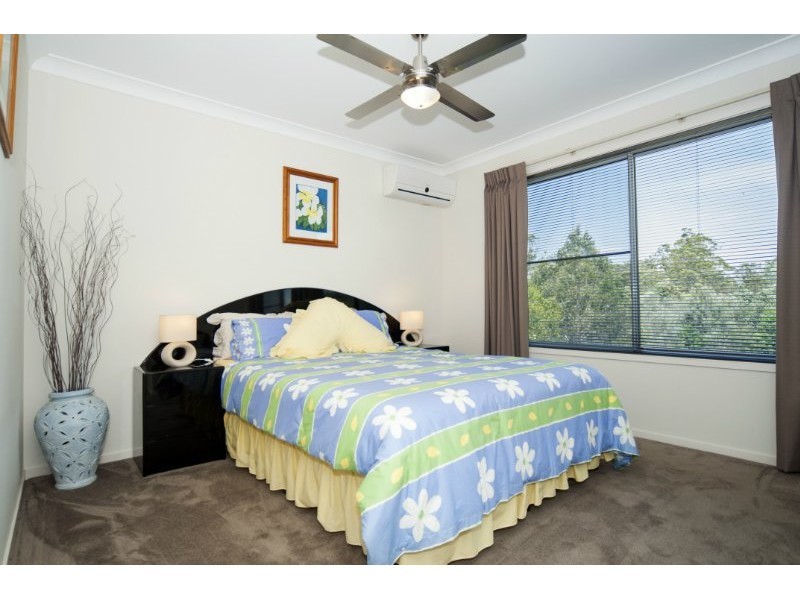 1/13 Shannon Brook Grove, Oxenford QLD 4210