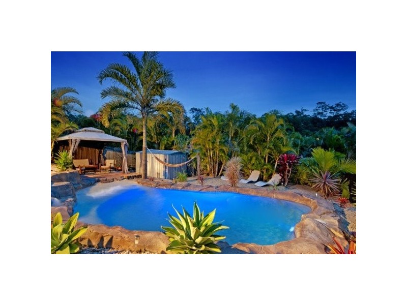 7 Nottinghill Place, Oxenford QLD 4210