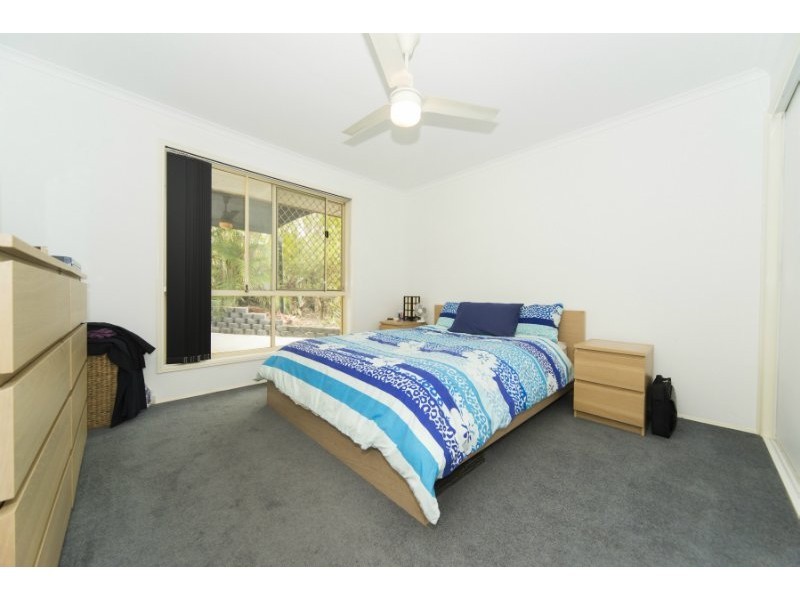2/5 Academy Street, Oxenford QLD 4210