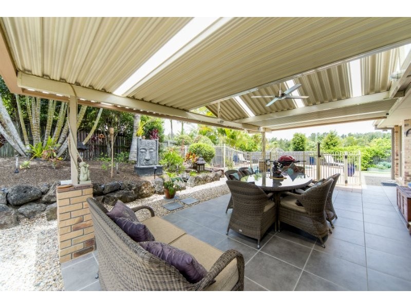 24 Urangan Court, Helensvale QLD 4212