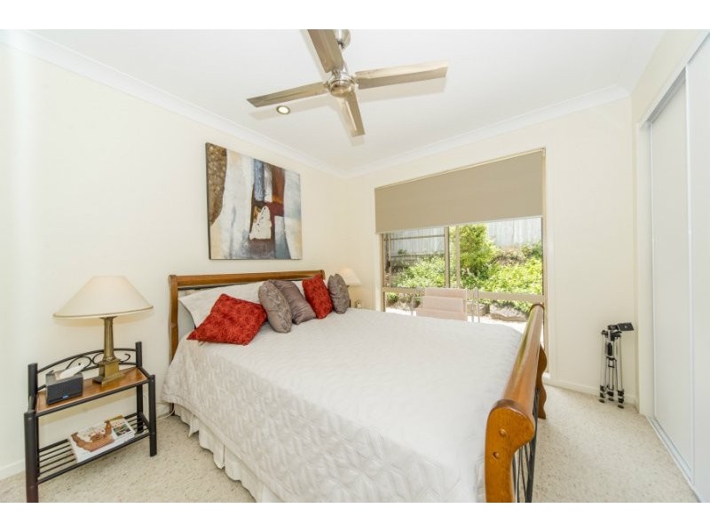 24 Urangan Court, Helensvale QLD 4212