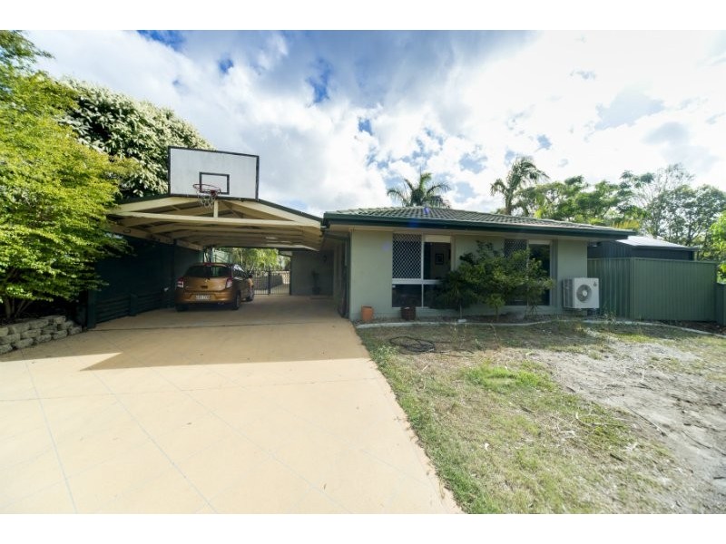19 Wolvi Place, Helensvale QLD 4212