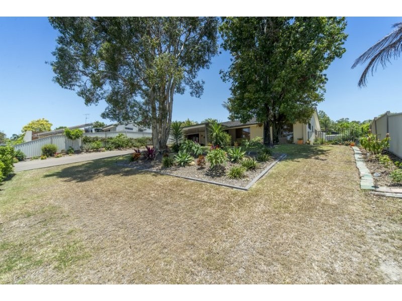 218 Discovery Drive, Helensvale QLD 4212