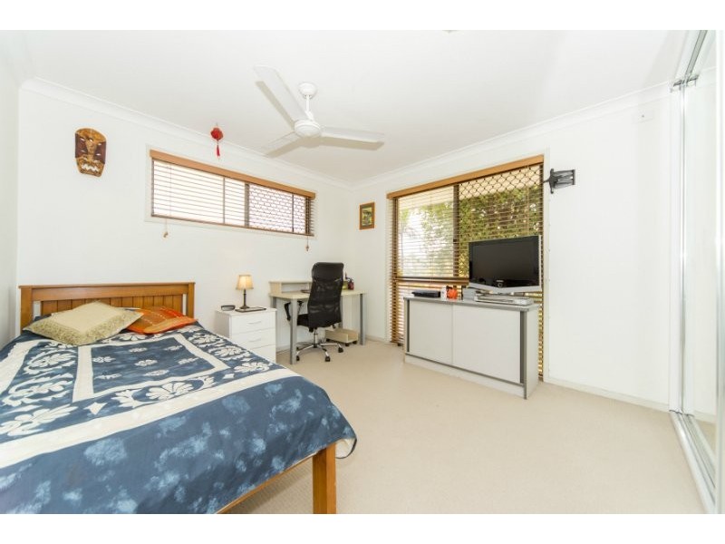 218 Discovery Drive, Helensvale QLD 4212