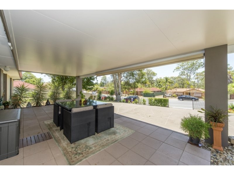 218 Discovery Drive, Helensvale QLD 4212