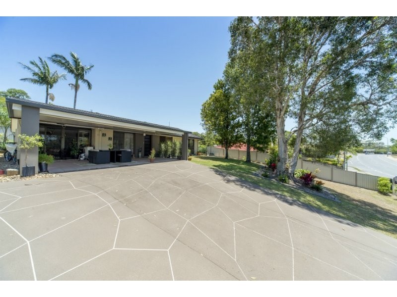 218 Discovery Drive, Helensvale QLD 4212