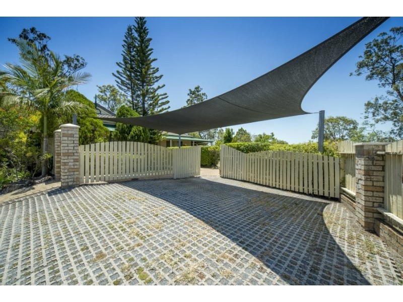 71 Tamworth Drive, Helensvale QLD 4212