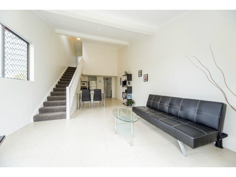 66/43 Enderley Avenue, Surfers Paradise QLD 4217