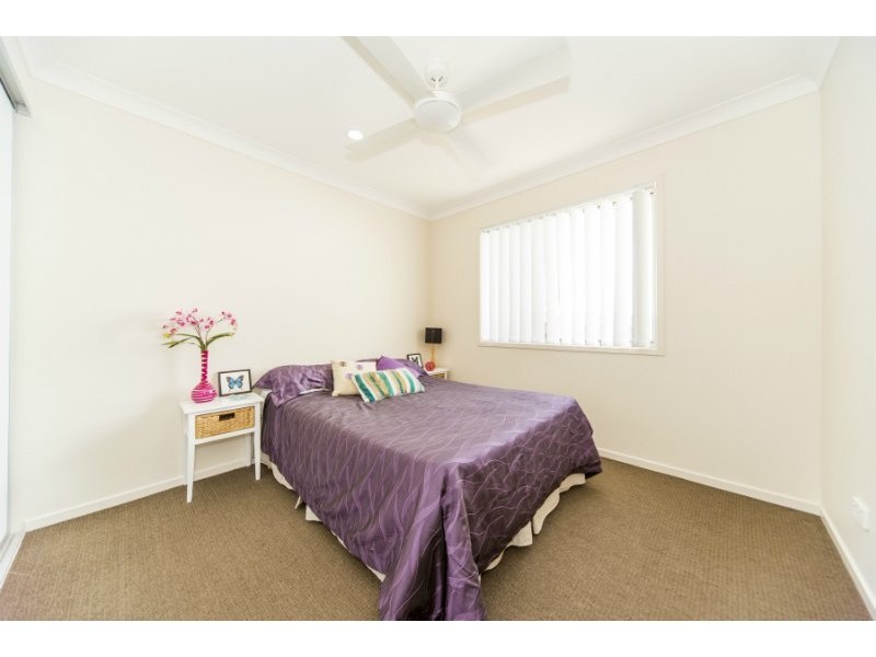2/12 Jones Street, Coomera QLD 4209