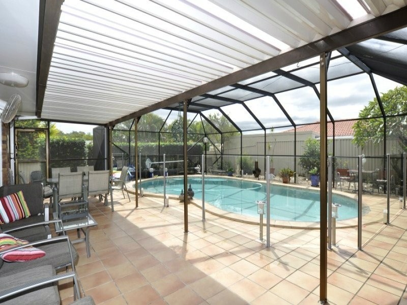 79 Parkes Drive, Helensvale QLD 4212