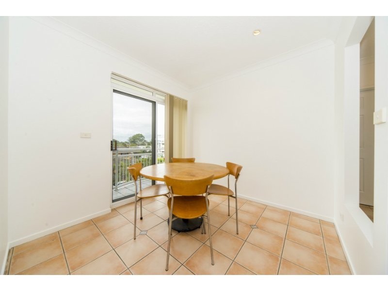 7/3 Vernia Place, Biggera Waters QLD 4216