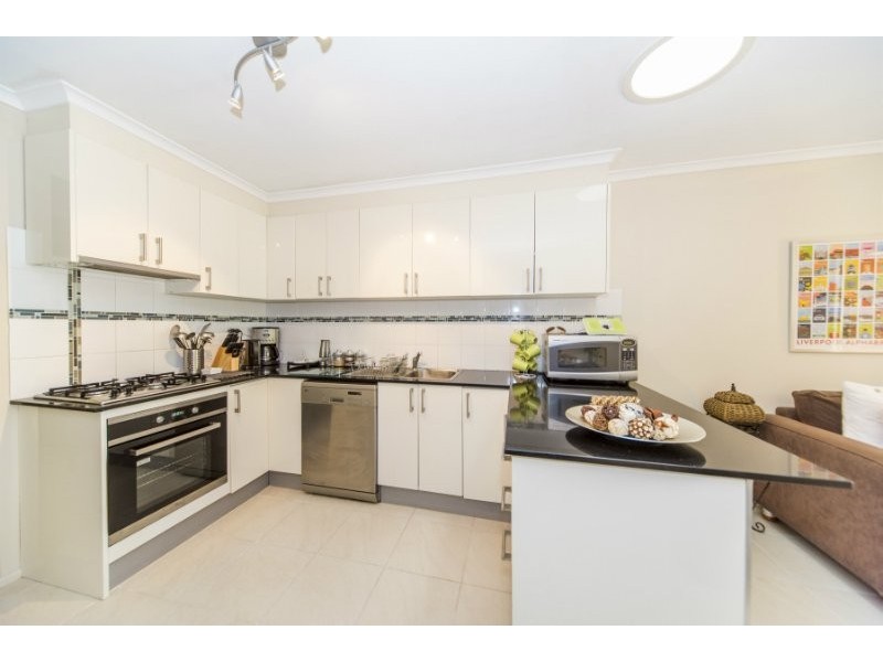 1/9 Chaplin Crescent, Oxenford QLD 4210