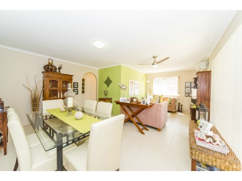 1/9 Chaplin Crescent, Oxenford QLD 4210