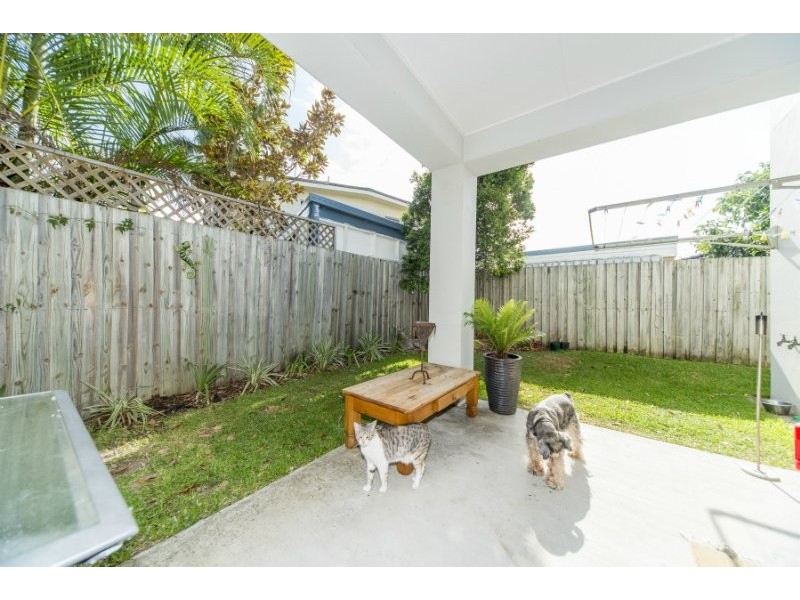 2/46 Heeb Street, Bundall QLD 4217