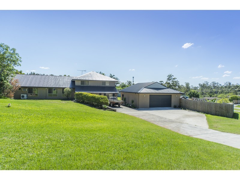 213 Banyula Drive, Gaven QLD 4211