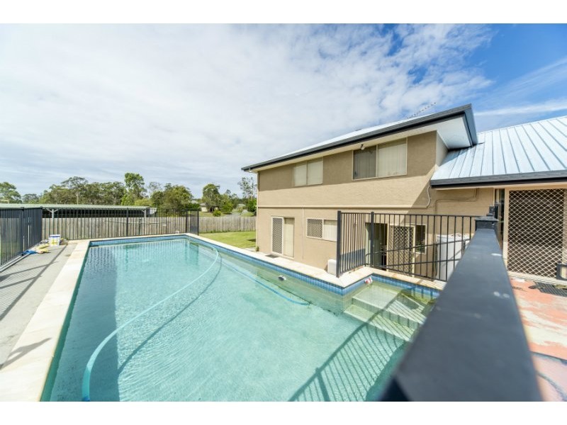 213 Banyula Drive, Gaven QLD 4211