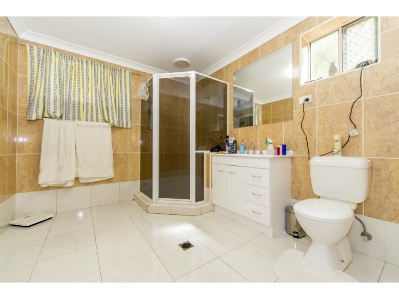 213 Banyula Drive, Gaven QLD 4211