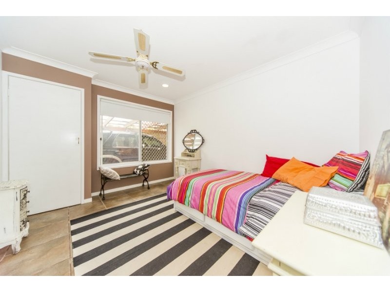 39 Adaminaby Drive, Helensvale QLD 4212