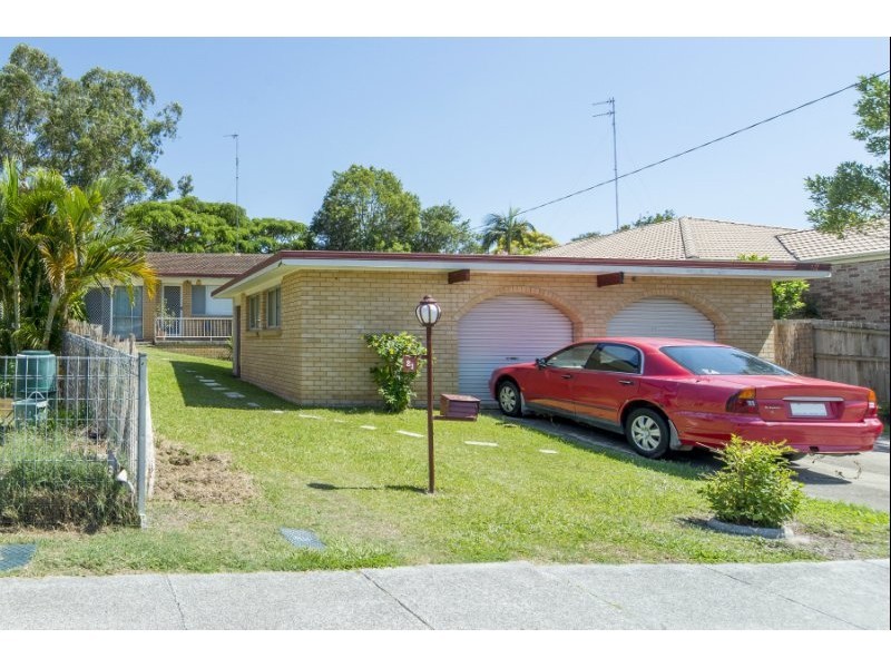 21 & 23 Enid Avenue, Southport QLD 4215