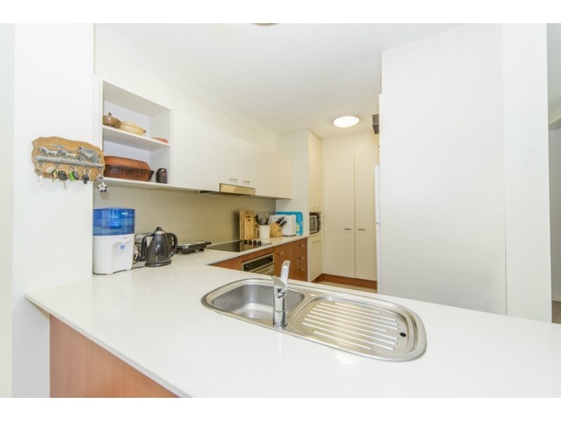 10/13 Bright Avenue, Labrador QLD 4215