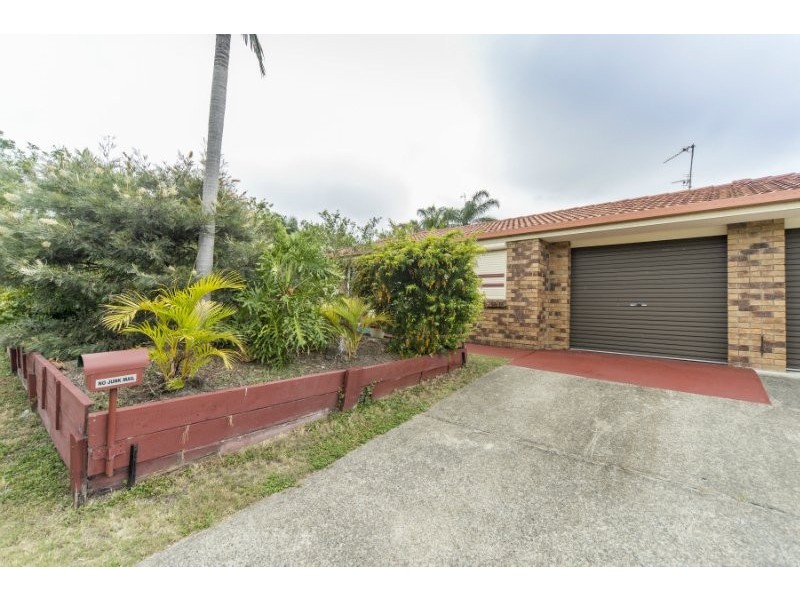 2/5 Cinema Street, Oxenford QLD 4210
