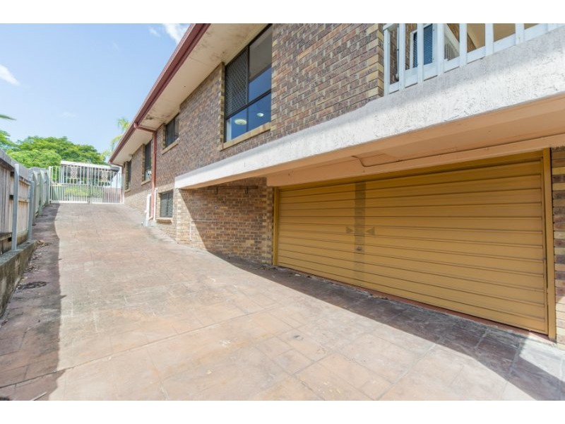 51 Tamworth Drive, Helensvale QLD 4212
