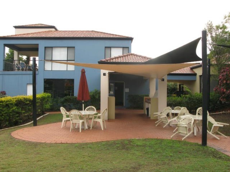 19/24 Amsonia Court, Arundel QLD 4214