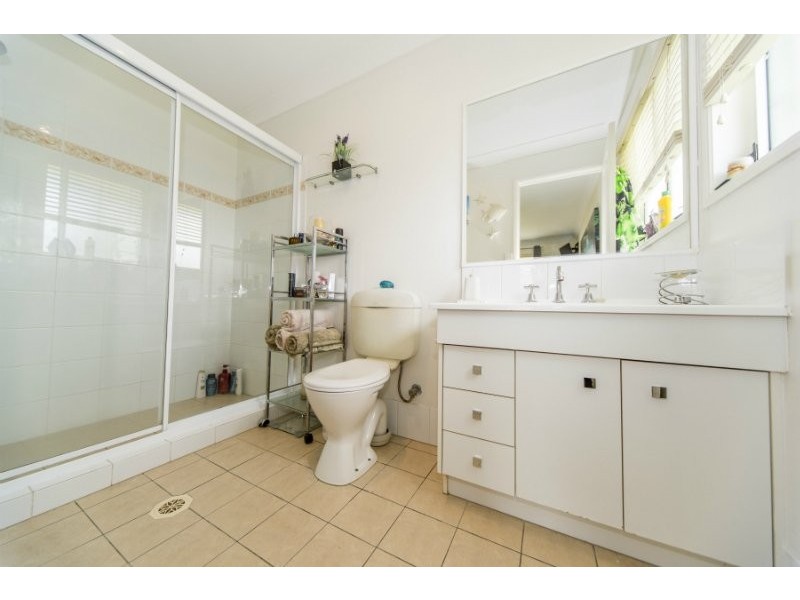 77 Santa Isobel Boulevarde, Pacific Pines QLD 4211