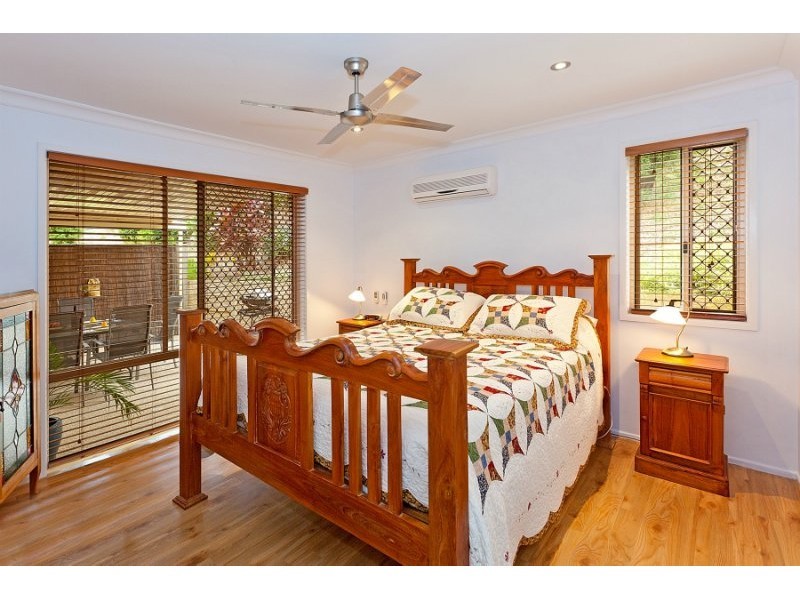 24/1 Archipelago Street, Pacific Pines QLD 4211